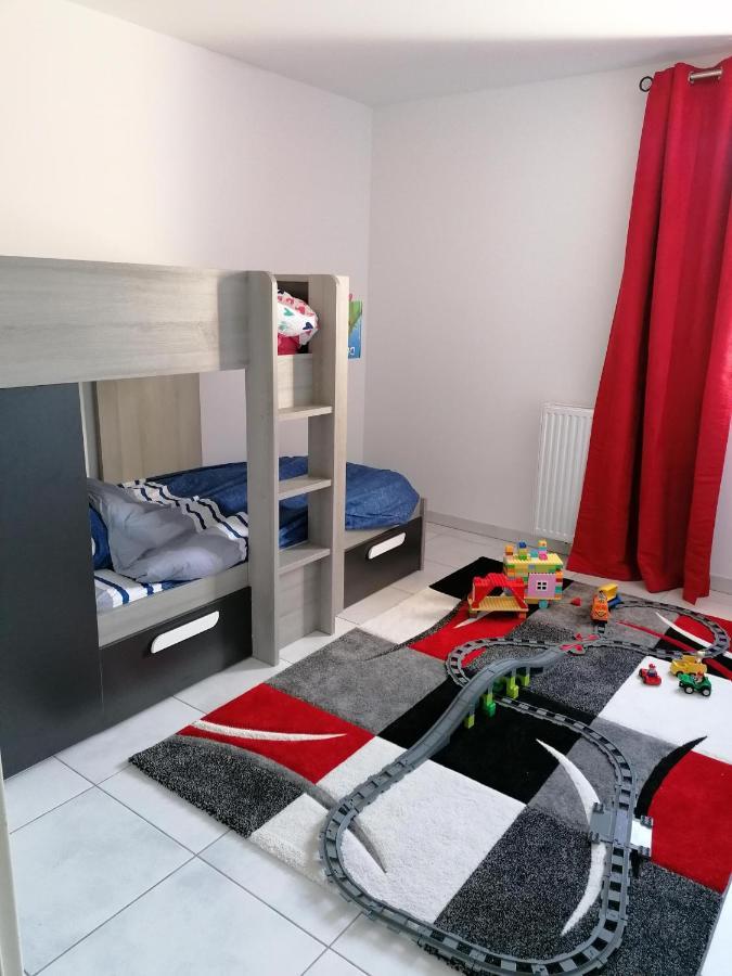 מרטיג Bel Appartement Avec Terrasse - Plage De Carro A Pied מראה חיצוני תמונה