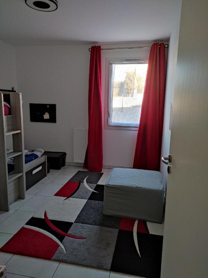מרטיג Bel Appartement Avec Terrasse - Plage De Carro A Pied מראה חיצוני תמונה