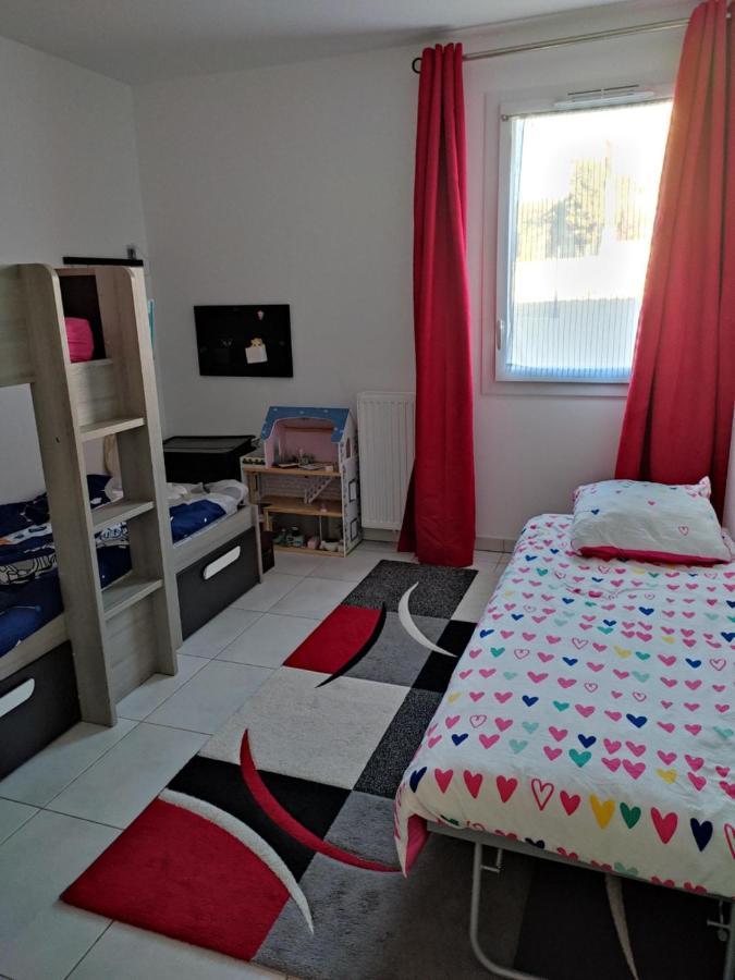 מרטיג Bel Appartement Avec Terrasse - Plage De Carro A Pied מראה חיצוני תמונה